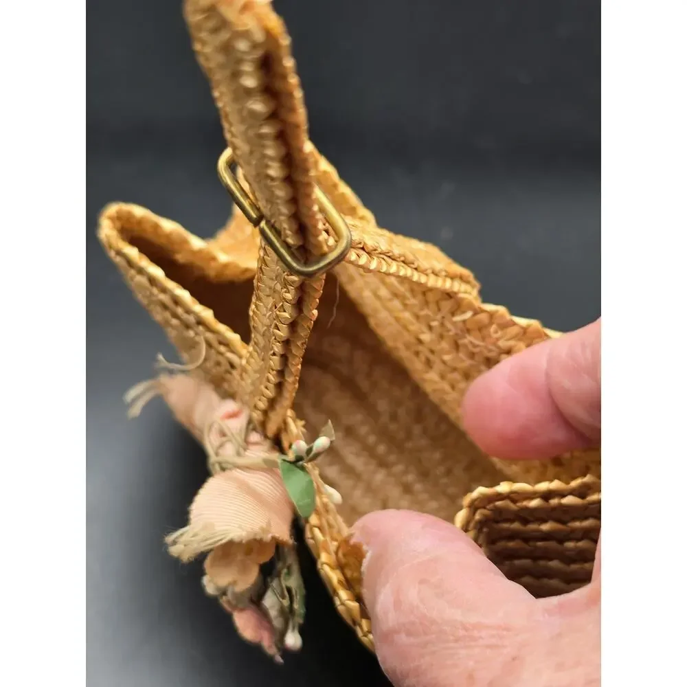 Vintage woven Mini handbag artificial flowers child size